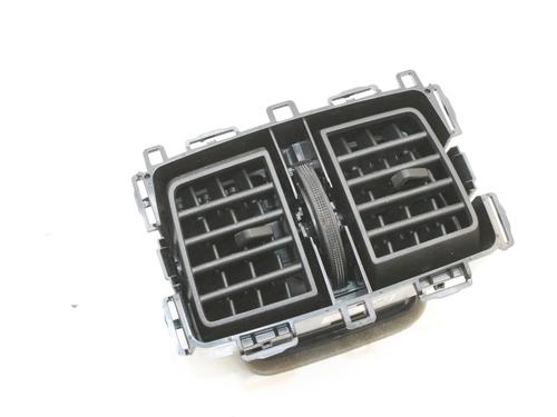 Used Air vent Air vent RENAULT CAPTUR II (HF_) TCe 100 (HFMT) (101 hp) 39834152 39834152
