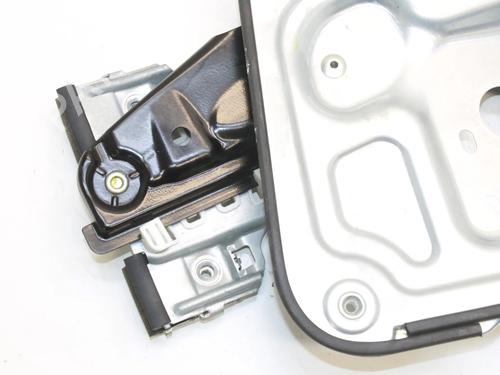 Front left window mechanism SKODA YETI (5L) 2.0 TDI | BP39767862C22 - Image 3