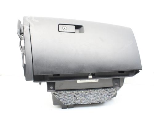 Used Glove box Glove box VOLVO V60 I (155) D5 Hybrid AWD (230 hp) 40606227 40606227