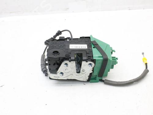 front-right-lock-hyundai-i30-fastback-pde-pden-2017-39773869 main image