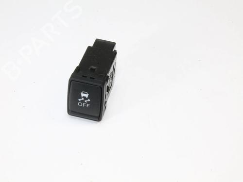 switch-nissan-qashqai-ii-j11-j11_-2013-39777095 main image