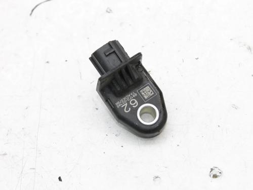 Used Electronic sensor Electronic sensor TOYOTA COROLLA Hatchback (_E21_, _EA1_, _EH1_) 1.8 Hybrid (ZWE211, ZWE219) (122 hp) 39793301 39793301