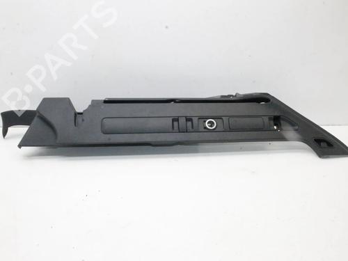 Used Boot lining Boot lining SKODA SUPERB III Estate (3V5) 2.0 TDI (150 hp) 39815686 39815686