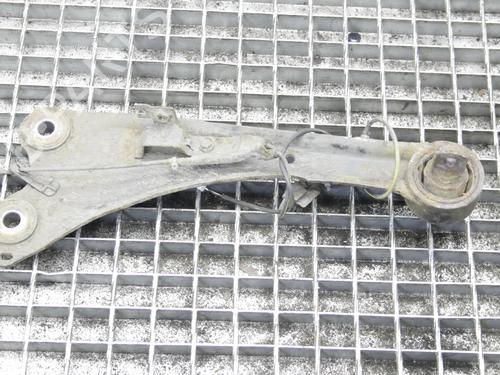 Used Right rear suspension arm Right rear suspension arm TOYOTA AURIS (_E18_) 1.6 (ZRE181_, ZRE185_, ZRE185R, ZRE181R) (132 hp) 39855250 39855250