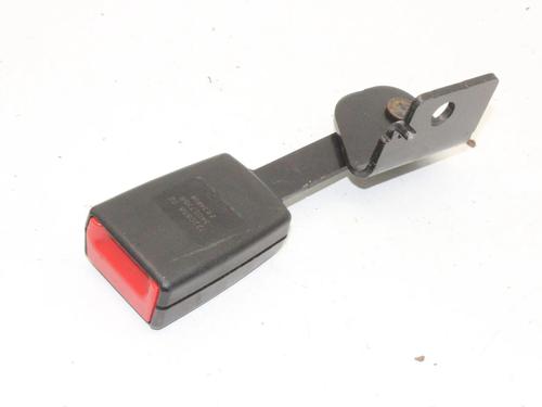 Sikkerhetsbelte-spenne Sikkerhetsbelte-spenne BMW 7 (F01, F02, F03, F04) 730 d (245 hp) 39848833 39848833