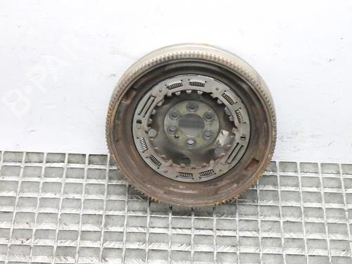 Kopling /lamell Kopling /lamell VW GOLF VIII (CD1, DA1) 1.5 eTSI (150 hp) 39835432 39835432