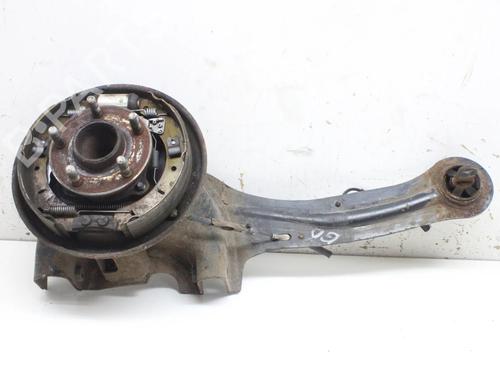 Used Right rear steering knuckle Right rear steering knuckle FORD FOCUS III 1.0 EcoBoost (125 hp) 39846556 39846556