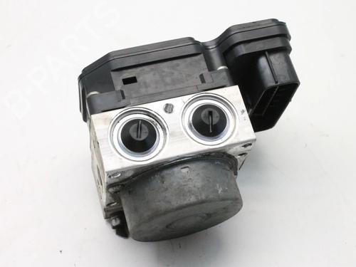 Used ABS pump ABS pump TOYOTA PRIUS (_W5_) 1.8 Hybrid (ZVW50, ZVW50_, ZVW51_, ZVW50R, ZVW51) (122 hp) 39864351 39864351
