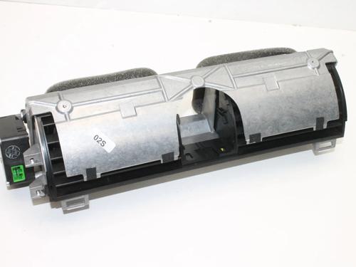 Luchtrooster Luchtrooster VW PHAETON (3D1, 3D2, 3D3, 3D4, 3D6, 3D7, 3D8, 3D9) 3.0 V6 TDI 4motion (240 hp) 39844186 39844186