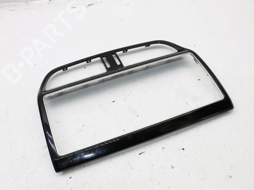 other-jaguar-xe-x760-2015-39781627 main image
