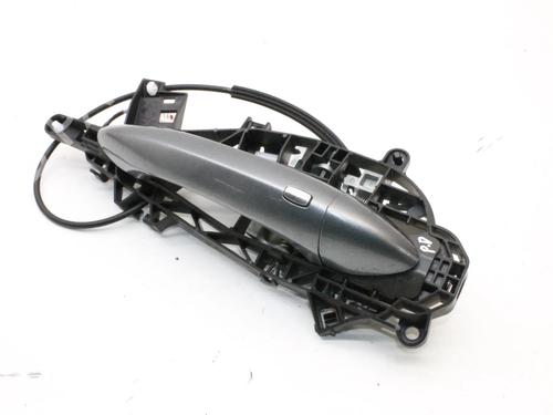 Høyre foran utvendig håndtak Høyre foran utvendig håndtak OPEL INSIGNIA B Grand Sport (Z18) 1.6 CDTi (68) (136 hp) 39876958 39876958
