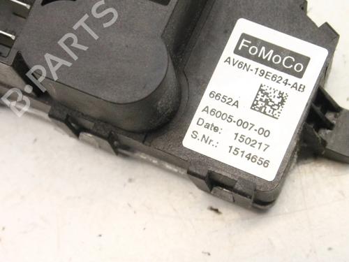 Heater resistor FORD KUGA II (DM2) 2.0 TDCi 4x4 | BP39825185M108 - Image 6