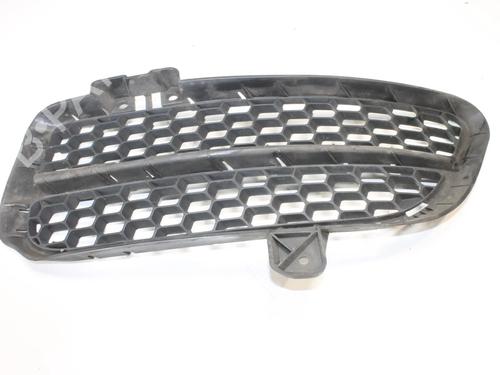 Grelha Grelha VW TOUAREG (7LA, 7L6, 7L7) 3.0 V6 TDI (240 hp) 39831419 39831419