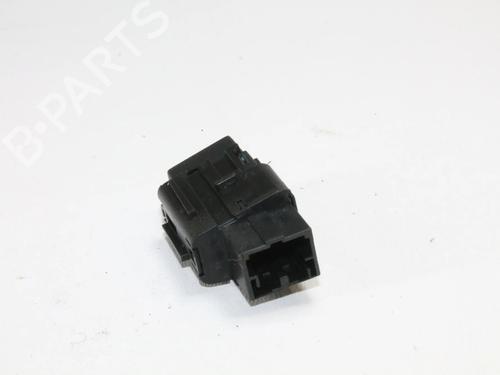 Switch AUDI A4 B9 Avant (8W5, 8WD) 2.0 TDI | BP39869778I30 - Image 2
