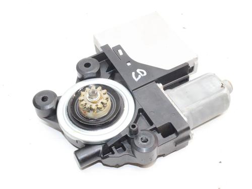 Used Right rear window motor Right rear window motor FORD KUGA I 2.0 TDCi 4x4 (163 hp) 39801129 39801129