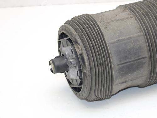 Højre bagtil støddæmper AUDI E-TRON (GEN) 55 quattro | BP39769523M19 - Image 2