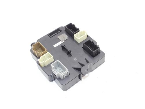 Used Electronic module Electronic module TESLA MODEL X (5YJX) 90D AWD (525 hp) 39907367 39907367