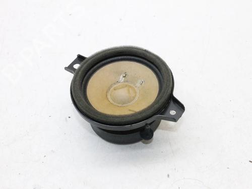 speaker-cadillac-escalade-2014-39775699 main image