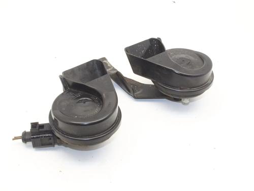 Used Horn Horn AUDI TT (8J3) 3.2 V6 quattro (250 hp) 39869787 39869787
