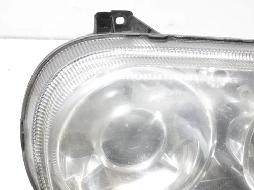 Right headlight CHRYSLER 300C (LX, LE) 3.0 CRD | BP39856927C29 - Image 2