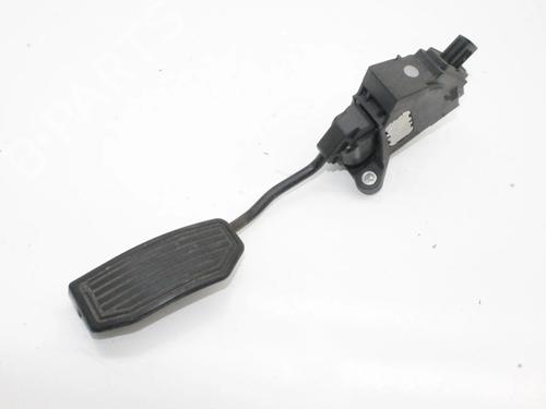 Pedal Pedal TOYOTA AURIS (_E15_) 1.8 Hybrid (ZWE150_, ZWE150R) (136 hp) 39842823 39842823