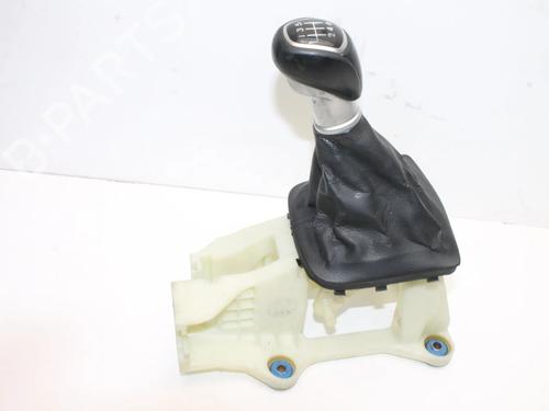 gear-lever-hyundai-i40-i-vf-2012-2013-2014-2015-2016-2017-2018-2019-39773828 main image