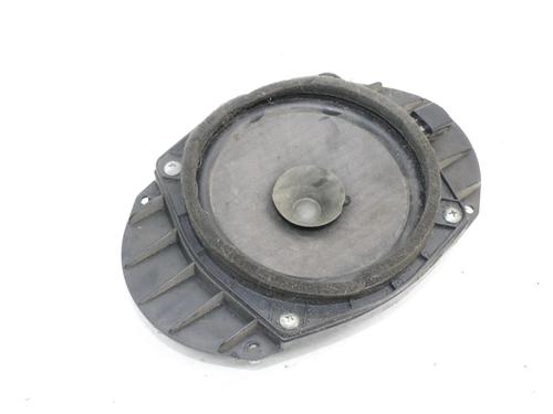 Coluna de som Coluna de som MITSUBISHI PAJERO IV (V8_W, V9_W) 3.2 DI-D (V88W, V98W) (170 hp) 39847987 39847987