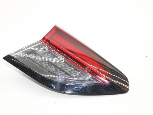 Used Left tailgate light Left tailgate light OPEL CORSA F (P2JO) 1.2 (68) (101 hp) 39855726 39855726