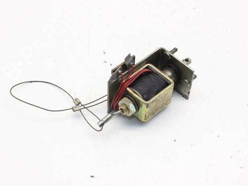 Used Fuel door actuator Fuel door actuator ROLLS-ROYCE SILVER SPIRIT 6.75 (305 hp) 39990436 39990436