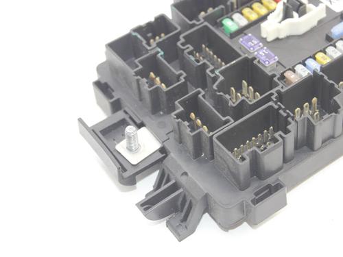 Fuse box TESLA MODEL X (5YJX) 90D AWD | BP39903924E1 - Image 3