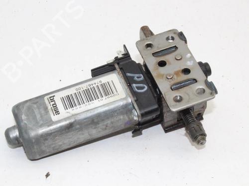 Used Electronic module Electronic module LAND ROVER RANGE ROVER III (L322) 3.6 D 4x4 (272 hp) 39779774 39779774