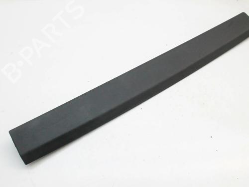 Used Boot lining Boot lining LAND ROVER RANGE ROVER SPORT I (L320) 3.0 D 4x4 (245 hp) 39821426 39821426