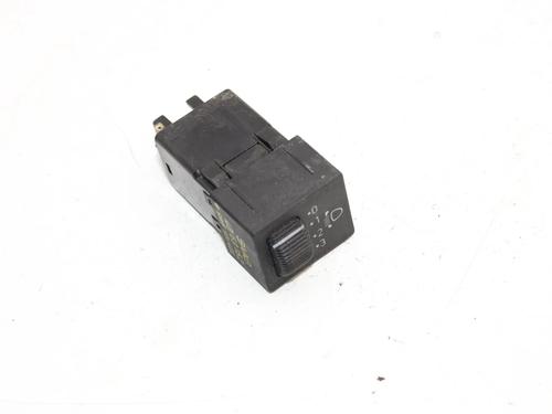 Used Switch Switch SAAB 900 I Convertible 2.0 Turbo-16 (160 hp) 39875945 39875945