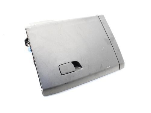 Used Glove box Glove box RENAULT ARKANA I (LCM_, LDN_) 1.6 E-TECH 145 (LDMU) (143 hp) 39838341 39838341