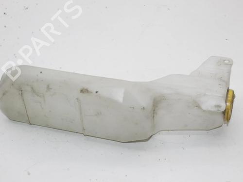 Used Windscreen washer tank Windscreen washer tank SUBARU FORESTER (SJ_) 2.0 D AWD (SJD) (147 hp) 39878427 39878427