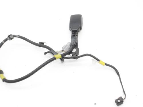 seat-buckle-lexus-ct-zwa10_-2010-39784310 main image