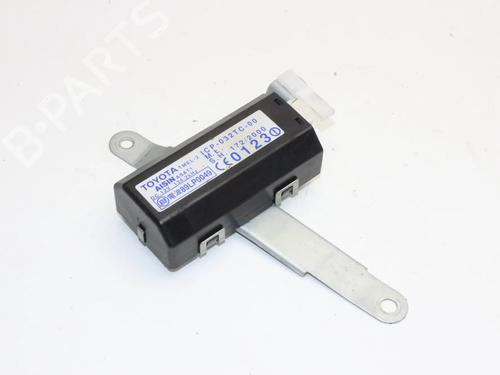 Used Control unit Control unit LEXUS LS (_F3_) 430 (UCF30) (282 hp) 39810392 39810392