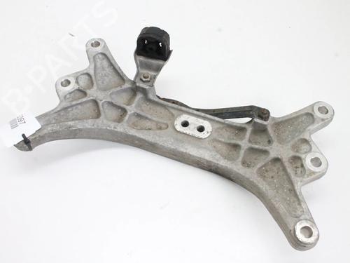 Gearbox mount MASERATI QUATTROPORTE VI 3.0 D | BP39799131M88 - Image 2