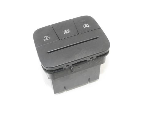 switch-ford-fiesta-vii-hj-hf-2017-39782053 main image
