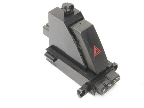Used Warning switch Warning switch MAZDA 5 (CW) 1.6 CD (116 hp) 39799938 39799938