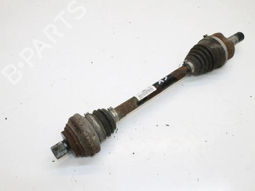 drivaksel-bagtil-venstre-vw-id4-e21-2020-39770982 main image