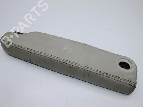 Used Armrest / Center console Armrest / Center console LAND ROVER RANGE ROVER SPORT I (L320) 3.0 D 4x4 (245 hp) 39861365 39861365