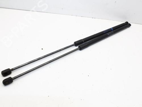 hood-lift-support-mercedes-benz-cls-c218-2011-2012-2013-2014-2015-2016-2017-39777083 main image