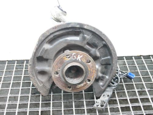 Used Left rear steering knuckle Left rear steering knuckle MERCEDES-BENZ A-CLASS (W176) A 180 CDI / d (176.012) (109 hp) 39836993 39836993