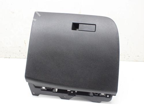 Used Glove box Glove box OPEL CORSA F (P2JO) CORSA-e (68) (136 hp) 39851545 39851545