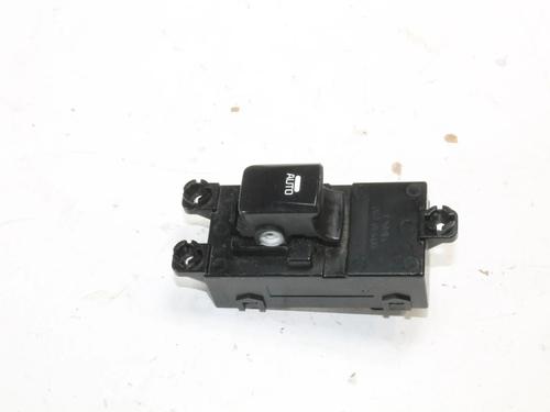 Left rear window switch KIA CEE'D (JD) 1.6 CRDi 128 | BP39876854I29 - Image 4