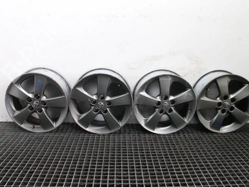 Used Wheel set Wheel set TOYOTA AURIS (_E15_) 1.8 Hybrid (ZWE150_, ZWE150R) (136 hp) 39824270 39824270