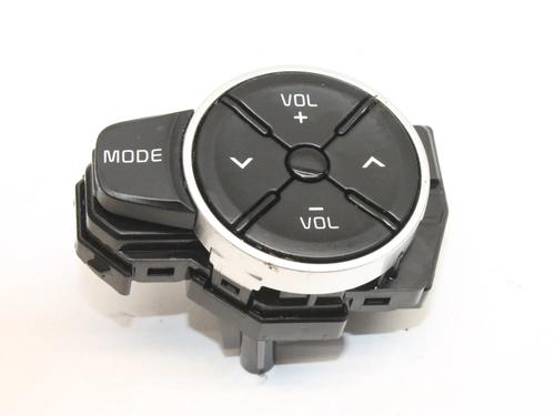 Used Steering wheel controls Steering wheel controls KIA SOUL II (PS) EV Electric (110 hp) 39795564 39795564