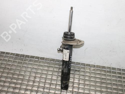 Venstre fortil støddæmper Venstre fortil støddæmper BMW 1 (F21) 118 d (150 hp) 39868157 39868157