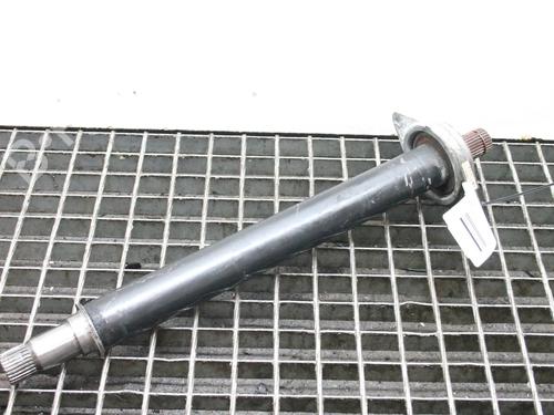 Used Right front driveshaft Right front driveshaft MERCEDES-BENZ A-CLASS (W176) A 180 CDI / d (176.012) (109 hp) 39853756 39853756